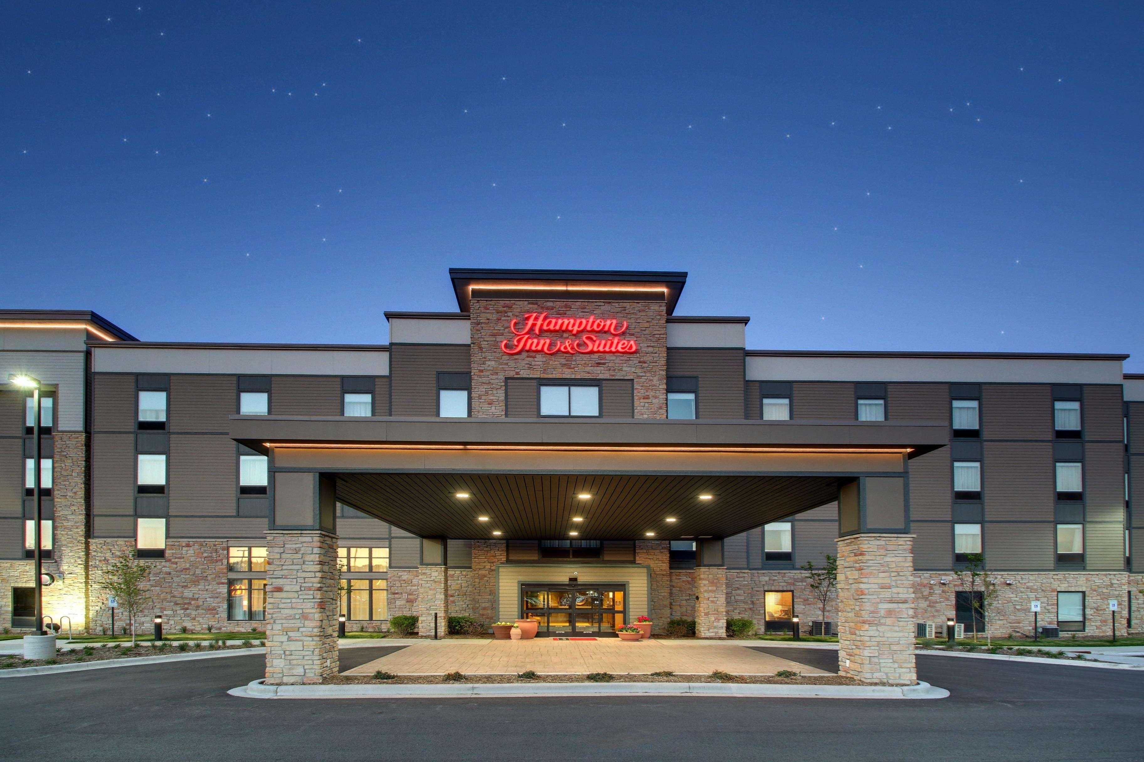 Hampton Inn & Suites Milwaukee West West Allis Buitenkant foto