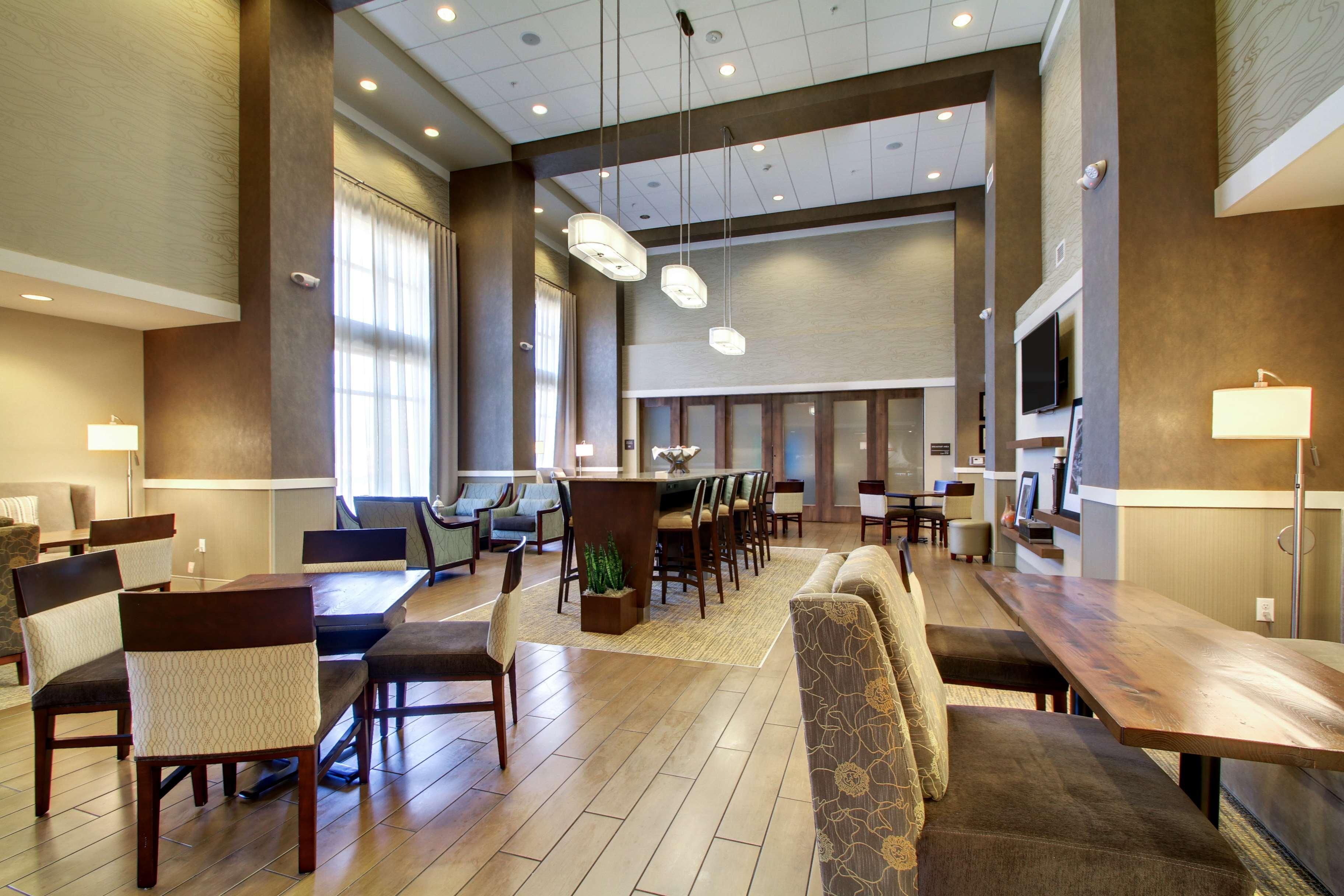 Hampton Inn & Suites Milwaukee West West Allis Buitenkant foto