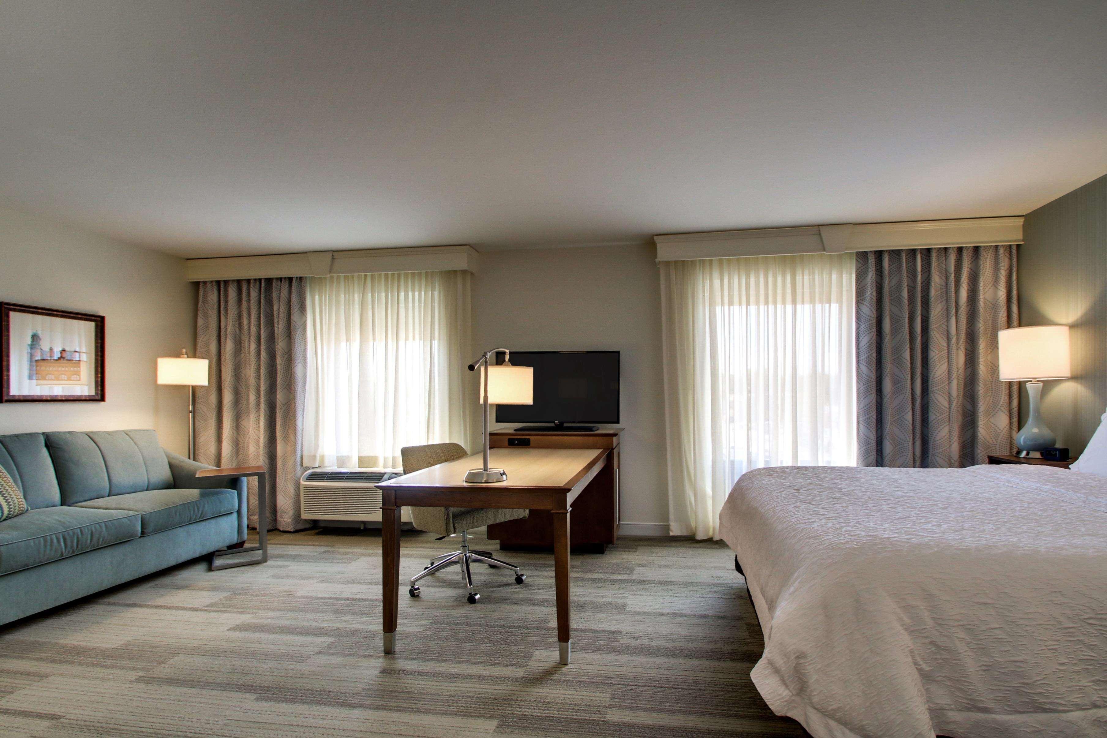 Hampton Inn & Suites Milwaukee West West Allis Buitenkant foto