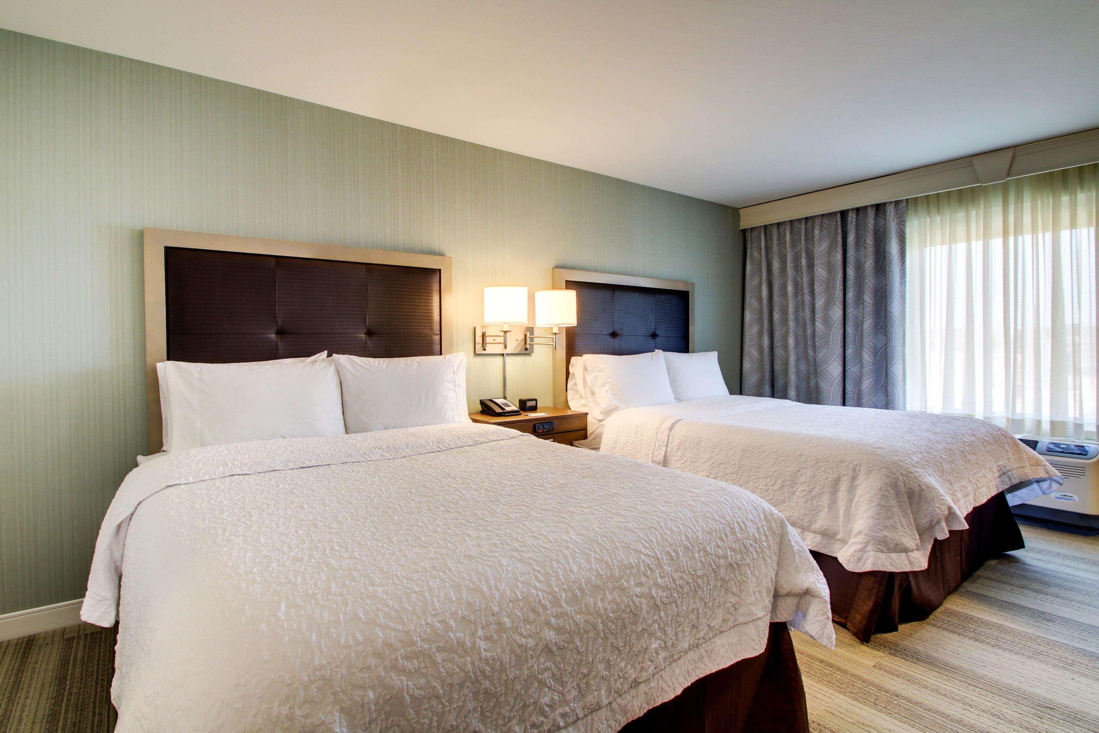 Hampton Inn & Suites Milwaukee West West Allis Buitenkant foto