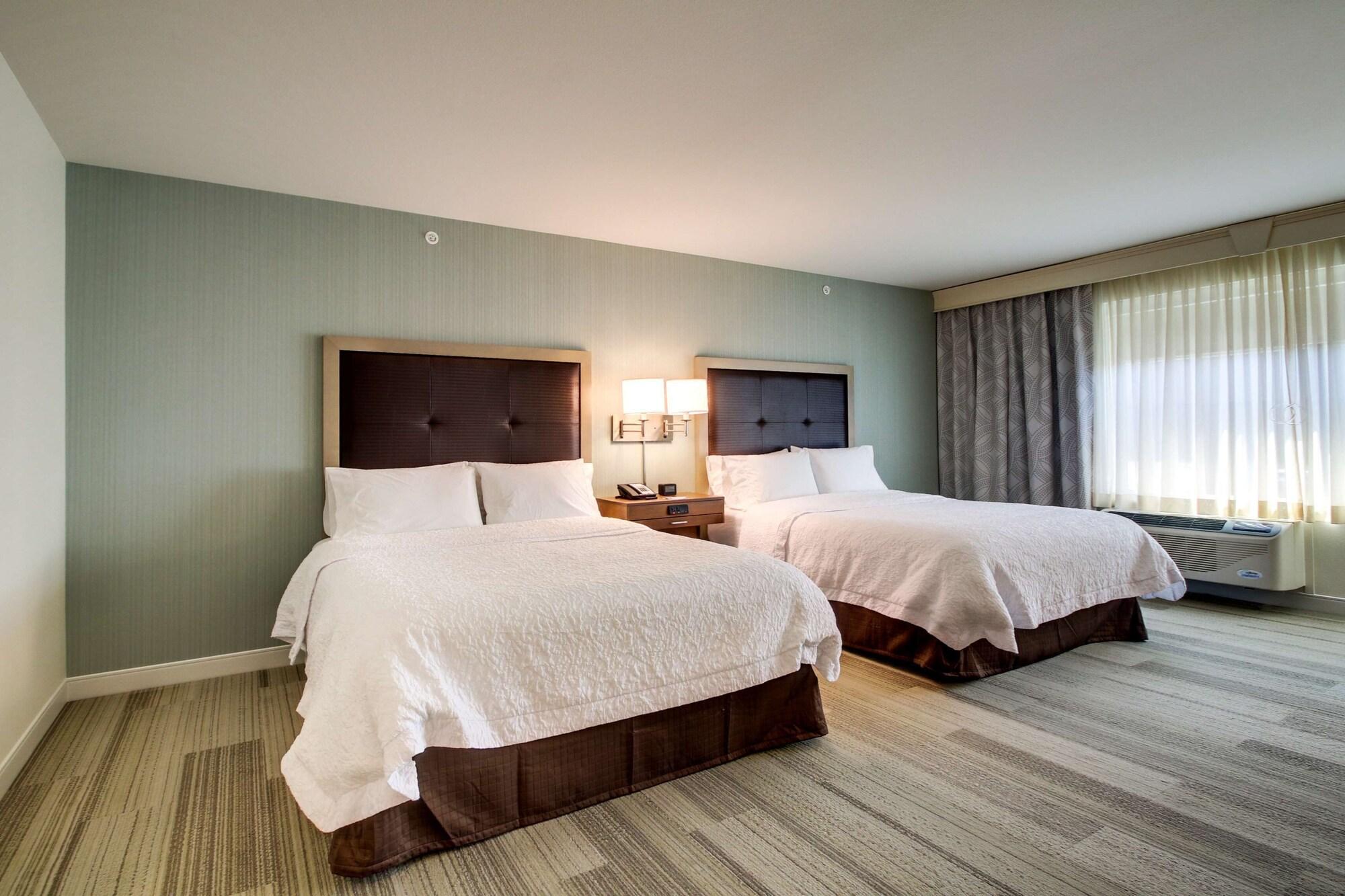 Hampton Inn & Suites Milwaukee West West Allis Buitenkant foto