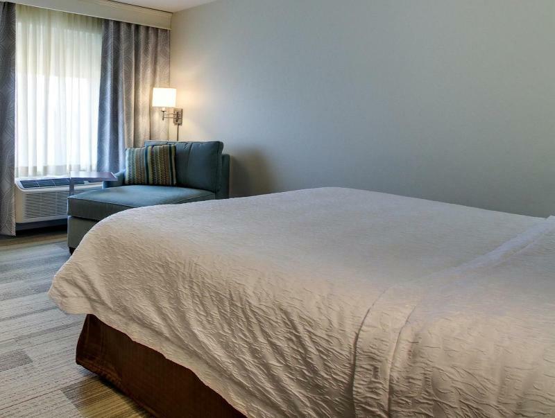 Hampton Inn & Suites Milwaukee West West Allis Buitenkant foto